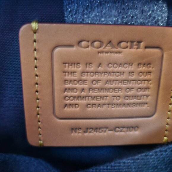 Coach Mini Cargo 20 Denim Tote Bag. NWT - Picture 12 of 14